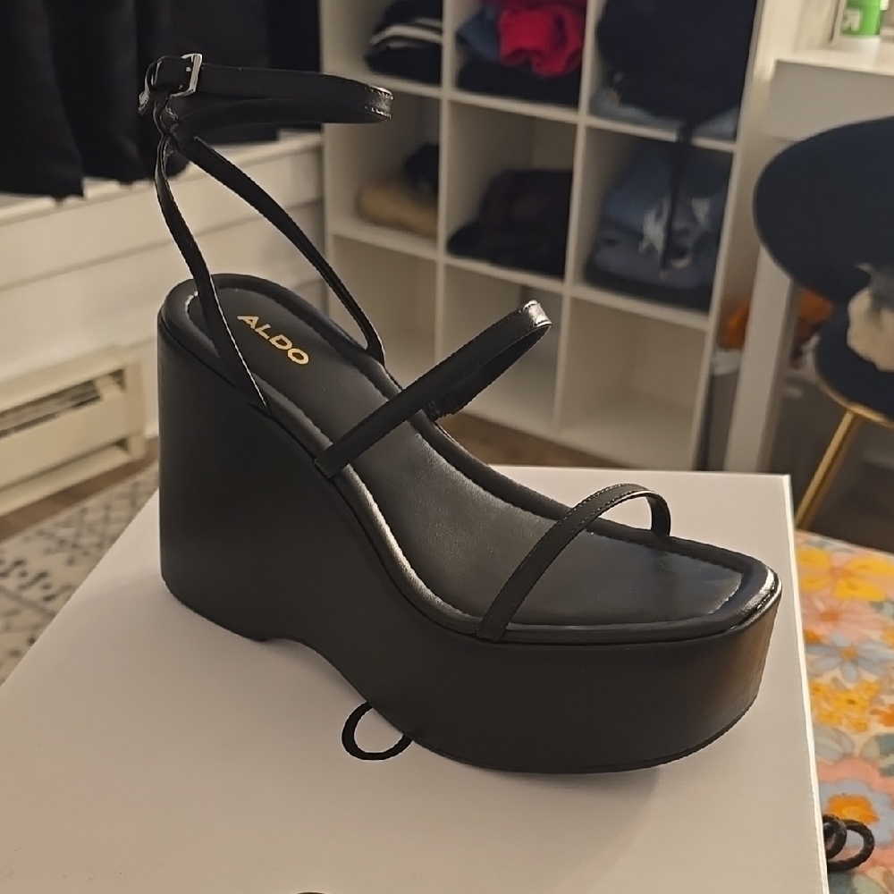 ALDO Women's Black Platform Sandals